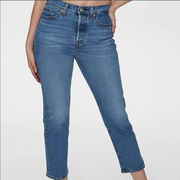 Levi Wedgie Straight Jeans - Picture 1 of 3